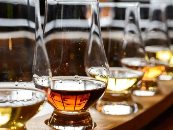blended whiskeys 1080x675